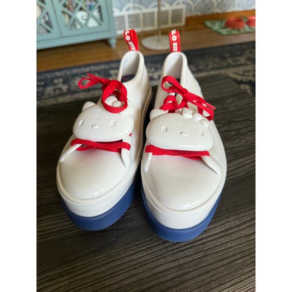 Hello Kitty Shoes by Mel Dreamed by Melissa Limited Edition Sz. 9 - Picture 4 of 10